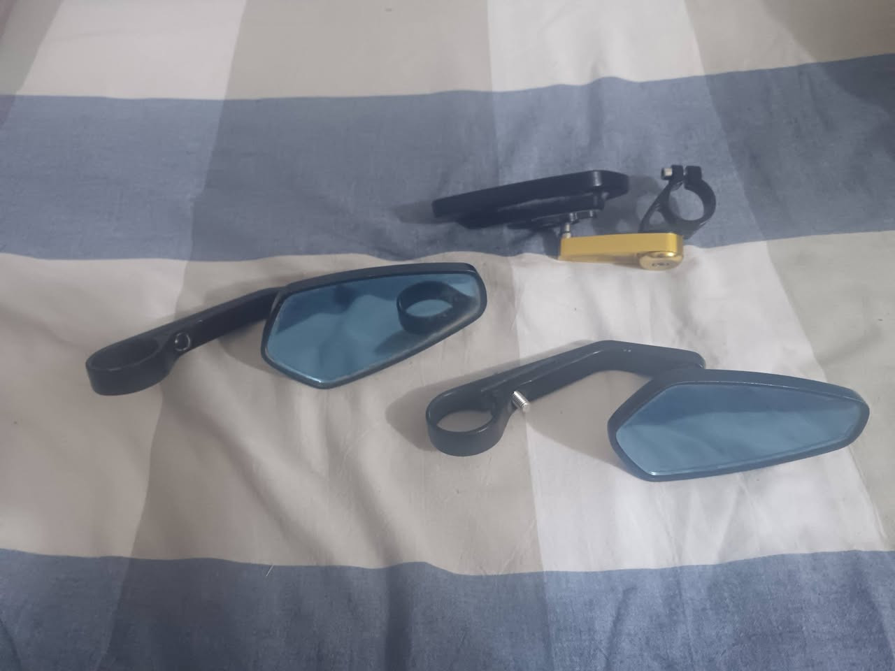 لبيع كلمن وسعره اصليات رقم *********** استفسار ع واتساب وبخدمتكم توصيل موجود لكل محافظات العراق الحبيب
