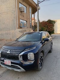 ٢٠٢٣ • ١٢٠٠٠ ميل • يابانية أصلية