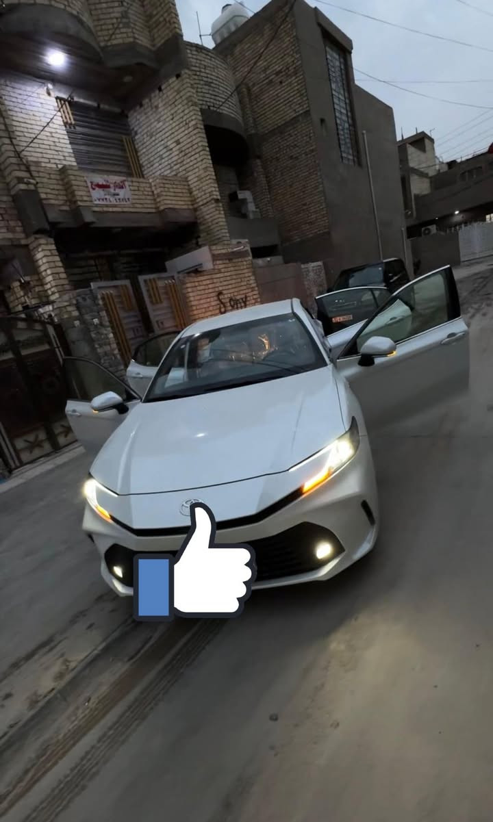 السلام عليكم كامري وكاله عبد الطيف جميل هايبرد الموصفات Eماشيه 16مدوشمه متصرف عليه الف العنوان بغداد الامين التواصل رقم بي واتساب ***********
