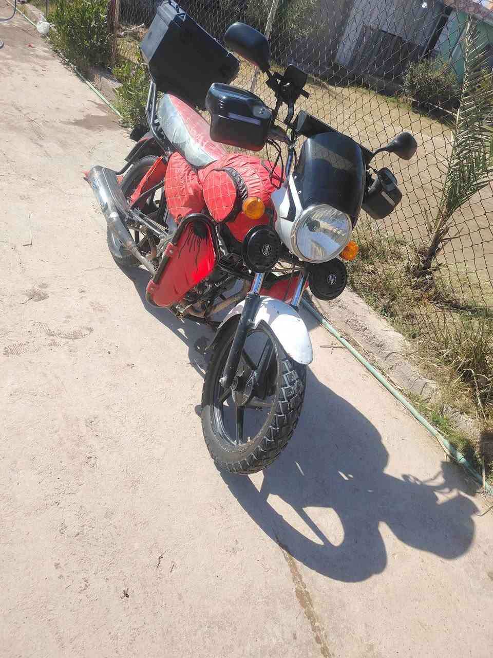 سلام عليكم دراجه لبيع مديل ٢٠٢٠دراجه جديده ومصروف عليه هواي سعر بمليون وميه وبيه مجال قليل حك جيه تواصل خاص او علا رقمي ***********
