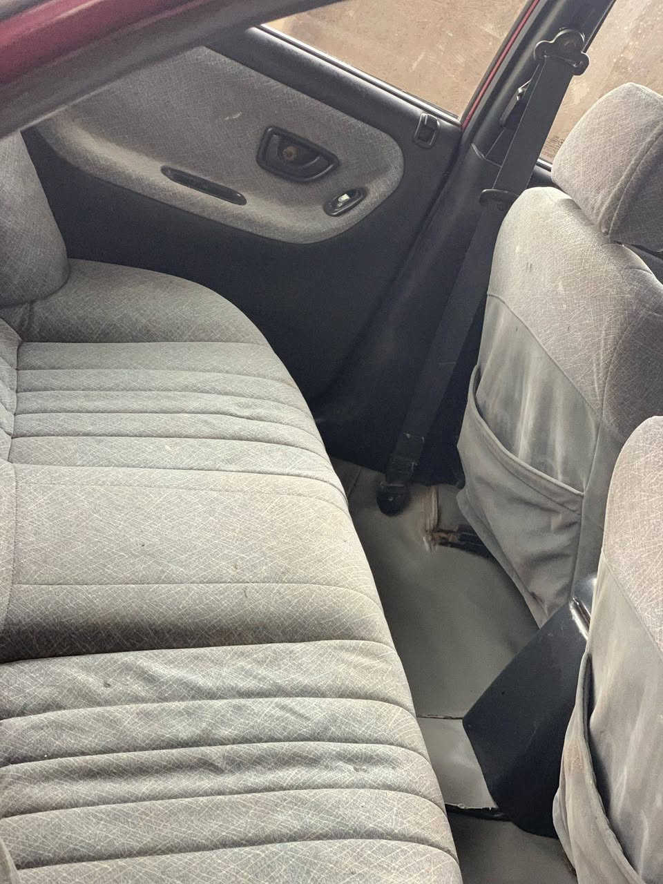 سوناتا تو رقم بغداد كير عادي محرك جديد السعر ٤٣ وبيها مجال ***********
