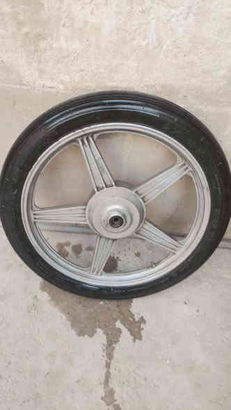 سلام عليكم 
شاصي وغراض شتحتاج راسلني كلشي متوفر اي برغي نقص بدراجتك راسلني وبسعر مناسب 
السعر : خاص 
الرقم : *********** 
الرقم : ***********
الماكن : كربلاء عل حولي الجديد
