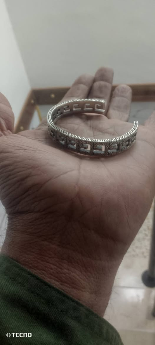 سوار فضه للبيع يطالي جميل 34غرام سعر 350غرام بغداد مدينة الصدر


**إذا كنت صاحب هذا الإعلان وتريد حذفه لأي سبب، رجاءا أرسل رسالة إلى الدعم الفني**