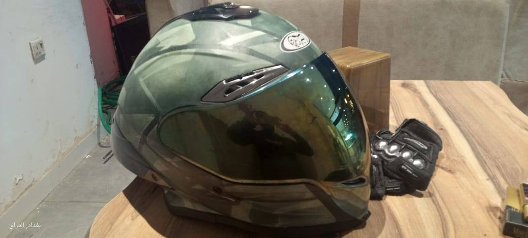 خوذه للبيع سعر ٧٥الف قياس xl موجود باليرموك ***********
