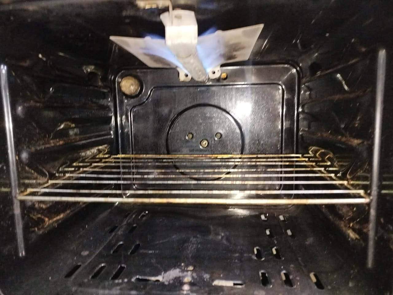 طباخ شغال نظيف السعر 75 وبي مجال المكان حي العامل


**إذا كنت صاحب هذا الإعلان وتريد حذفه لأي سبب، رجاءا أرسل رسالة إلى الدعم الفني**