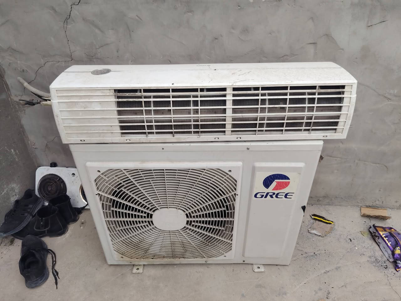 سلام عليكم سبلت للبيع طن ونص شغال كلشي مابي فقط نقصه اشياء ثنين البواري عصن عندي وكصيتهن تكدر تسويهن بلسوك رخاص مو غاليات ولغاز مالته طار وهذن ثنينهن سهلات مكاني بصره زبير ملاحضه البواري ما مكصوصات من السبلت من البواري الطوال نفسهن يعني طبيعيات ***********
