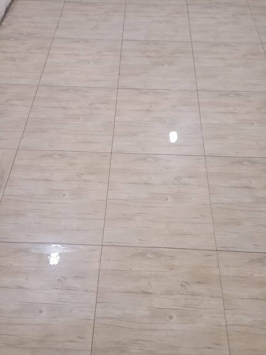 خلفه تطبيك ارضيات وبايات درج
*********** حمودي 
متواجد خاص واتساب
