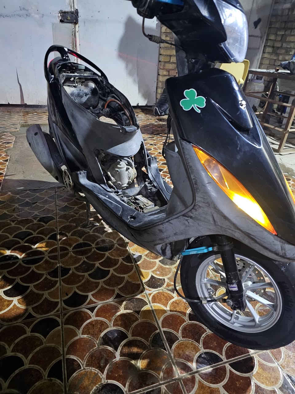 سلام عليكم
ماكس عدله كفاله عامه من طول لطول 
سعرهة 950وبيهة مجال للشراي 
مكاني ديوانيه الاسكان 
ملاحظه تزويدهة موياهة كله فقط الصدر والكشن وياهة


**إذا كنت صاحب هذا الإعلان وتريد حذفه لأي سبب، رجاءا أرسل رسالة إلى الدعم الفني**