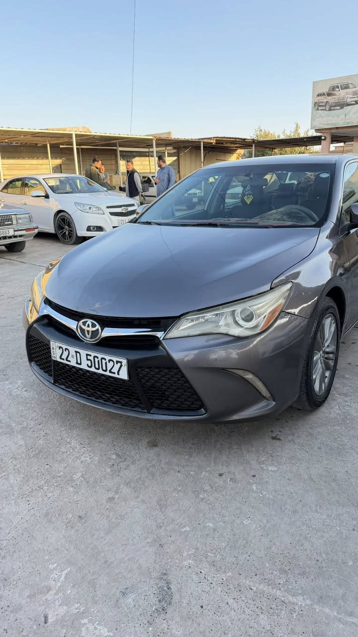 السلام عليكم للبيع بسعر مناسب جدآ 142 وبيها مجال
ويرهم مراوس
وارد امريكي 
بيها بونيد مبدل ومصبوغ 
شرط بدون وداخل  
سونار مرفق 
تويوتا كامري 
موديل 2016 SE
رقم اربيل دولي شرط تحويل باسمي 
سنويه جديده 
هزه جديده
تحويل مباشر  
شاشه
كامره 
تحكم ستيرن 
مواصفات SE
مكان سياره صلاح الدين بيجي 
السعر 142
ويرهم مراوس حسب قناعه 
***********
***********
