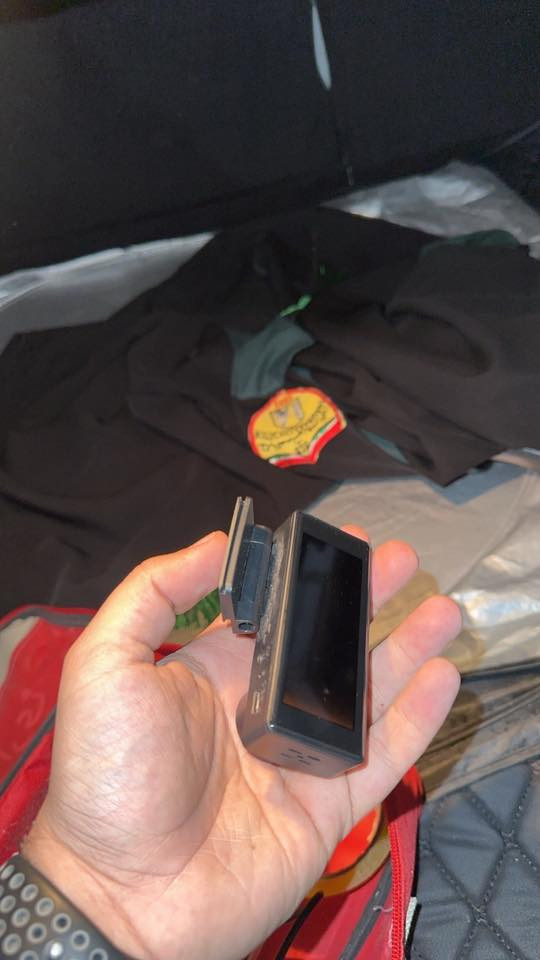 سلام عليكم
داشكام q9 مستعملة اقل الشهرين هية وباكيتها (تنشد ع الفيوزات تصوير ٢٤ ساعة) 
كامرتين امامية 4k وخلفية 1080
بيها بس سالفة بسيطة الكيبل مال داشكام مالتها شايل فيوزاتة وهاهية
السعر ٥٠ وبيها مجال
***********
