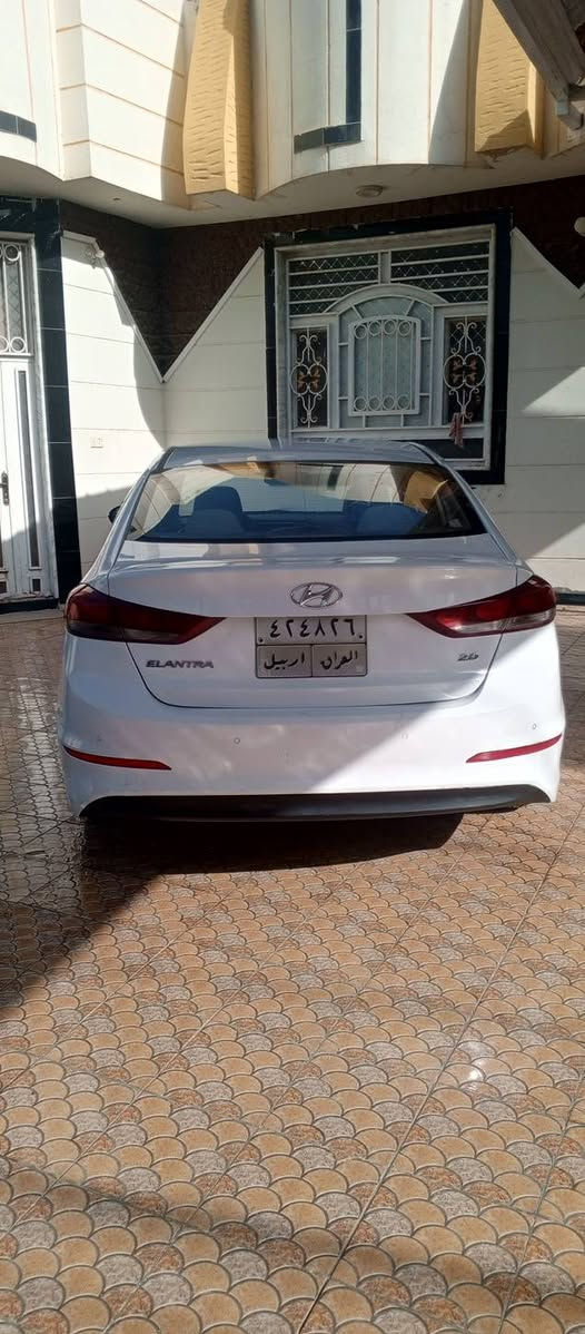 النترا 2018 خليجي
مكفوله من الصبغ والتبديل 
مكينه كير حداديه جديده 
بأسم شركه وكاله تحويل 
محرك 2000 دوش
السعر 134
للاتصال ***********
مكان سياره حله
