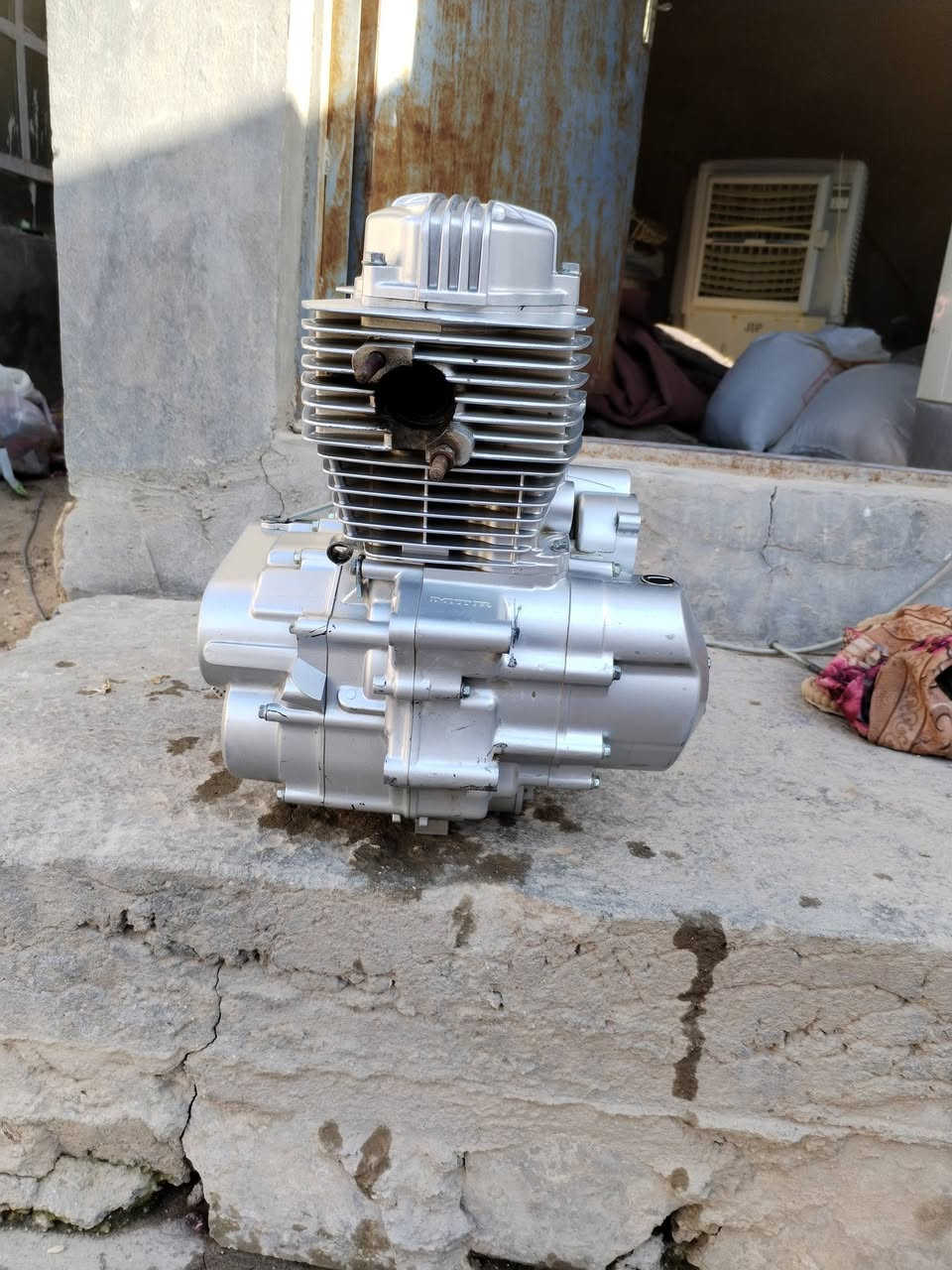 مكاني نجف ابو صخير شراي خابرني *********** مامتواجد على فيس سعر ١٢٥ وبيه مجال حق جيه
