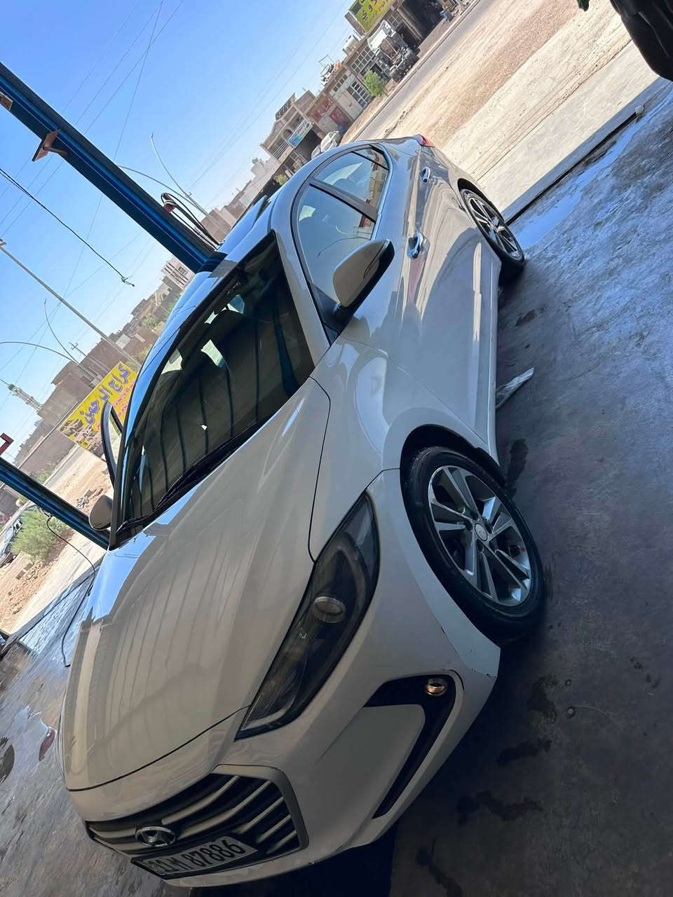 النترا 17 خليجي بيها ربع البنيد صبغ وبارد بسيط بل الجنطة وباقي ملاحضات امامك سعر 130 وبيها مجال *********** 
بيع او مراوس ع كورلا هايبرد
