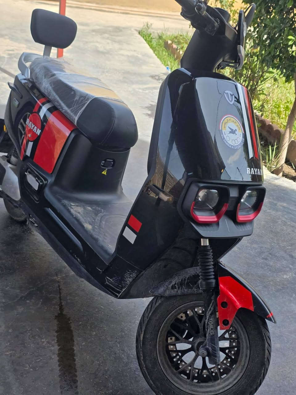 سلام عليكم عندي هاي دراجه شحن جديد اريد ابيعها مستعجل سعره مليون وبيه مجال الاستفسار على هذا الرقم ***********
