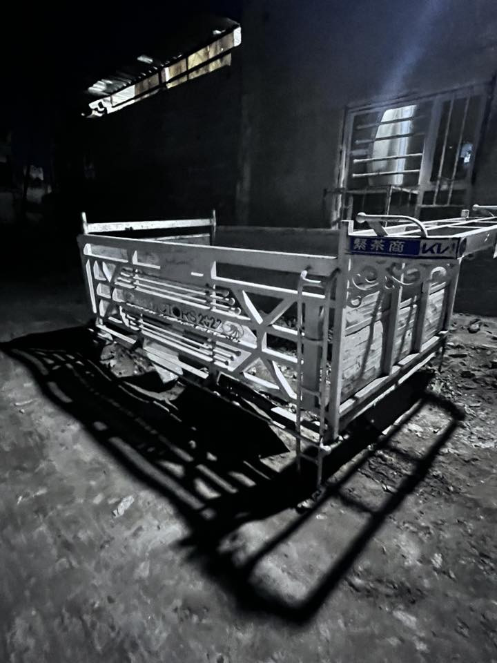 محجر للبيع سعر 300 وبي مجال 
العنوان مدينة الصدر بغداد
رقم الهاتف ‭٠٧٧١ ٦٩٤ ٩٤٩٢‬
مامتواجد عل فيس
