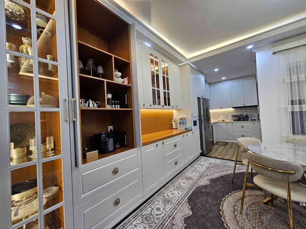 دوو خانووی VIP  بۆ فرۆشتن لە هەولێری نوێ
▫️١٢٥ مەتر + ١٢٥ مەتر
▫️شەقامی ٢٠ مەتری
▫️بەرامبەر ساحە 
▫️ڕوو ڕۆژهەڵات 
▫️٣ ژووری نوستن  
▫️٢ حمام 
▫️نزیک ماونتن ڤیو
▫️کەوەنتەری لەگەڵدایە 
__________________________
بیتین VIP  جدید للبیع في منطقة أربیل جدیدة ( هولیري نوي ) 

▫️١٢٥ متر + ١٢٥ متر 
▫️شارع ٢٠ مەتری 
▫️مقابل ساحە
▫️اتجاه شروق 
▫️قریب مونتن ڤیو 
▫️٣ نوم 
▫️٢ حمام 
▫️کاونتر مع بیت 
للتواصل:
📞 (واتساب):***********
السعر: https://t.me/erbil_real_estate8
