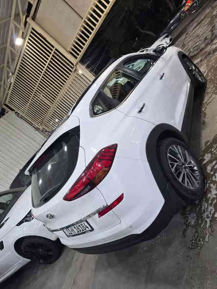 السلام عليكم توكسان مديل 2020 خليجي الكاصد فول 1/1 ماشي 57 شرط الفحص 
مكفوله عدا البارد مشر عليهم  شرط بدون فتح  باقي شرط الفخص كله سليم سيارة بسمي اي وقت الي يعجبك جاهز للتحويل سعر 210 وبيه مجال شي جدا بصيط عنواني بغداد معارض الكريعات معرض البركة 
*********** 
تحياتي
