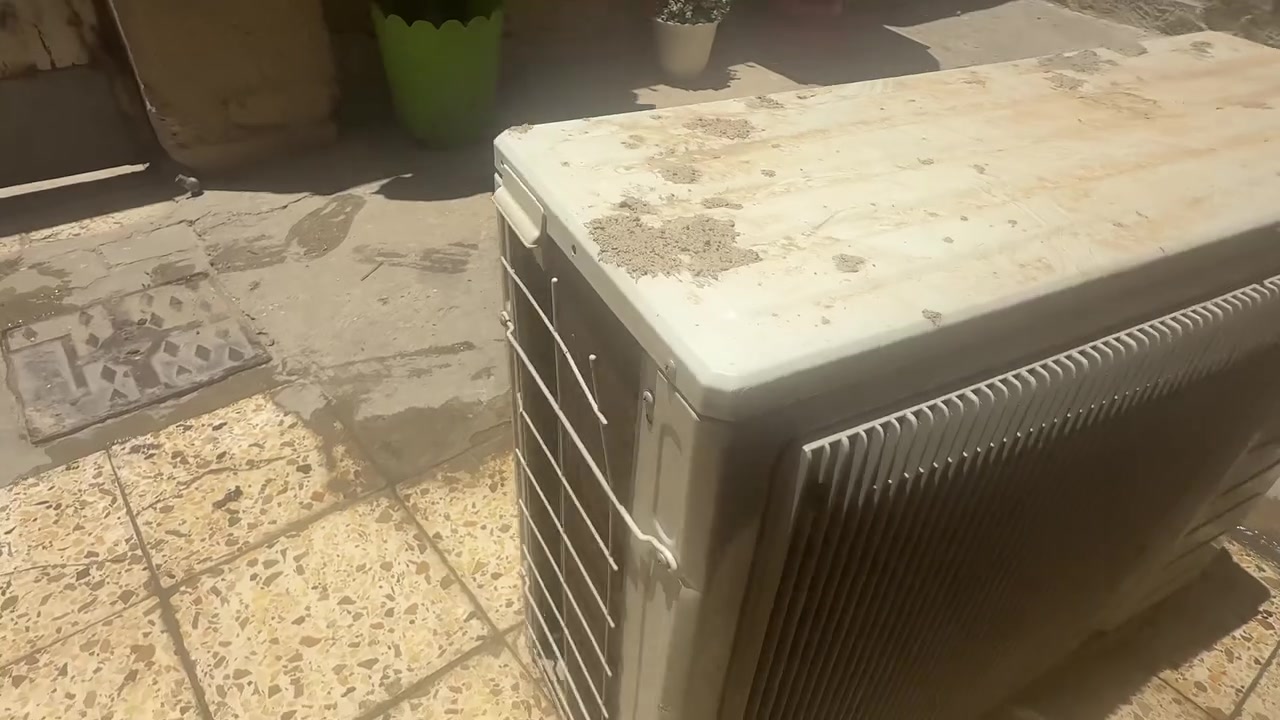 خارجيه طن ونص توسوت صارت بيهة طكطكه وبدلهة صاحبهة للبيع ب ١٢٥ قفل *********** عنوان بغداد مدينه الصدر
