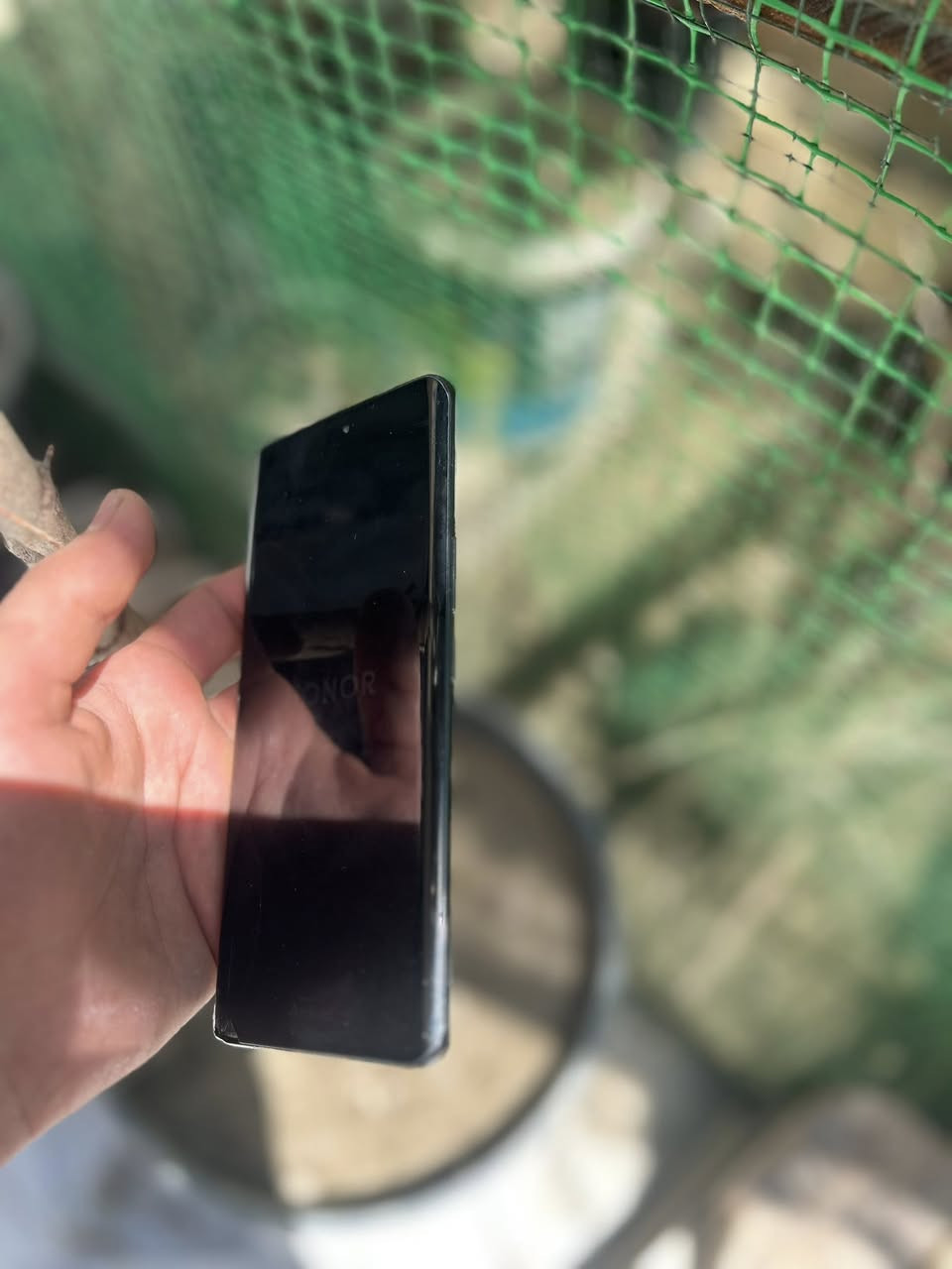 سلام عليكم هونر x9cنضيف جهاز ستخدام شخصي بس ماعرف مرات نص ساعه ويطفي يرست بس جهاز جديد ضمان انطيك شاشه كامره ستخدام 
ذاكرا 256 ك عشوائية 12+12 بطاريه 6600
جهاز غني عن تعريف ملحقات وياه سعرا 200 
ماكو هجي سعر بس اني مستخدم ايفون مكان سوك شيوخ رقمي 
***********
