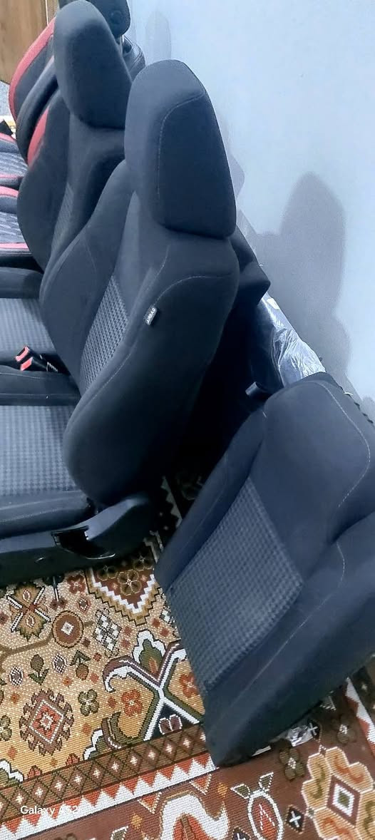 كشنات جارجر للبيع مال ٢٣ جدد بغداد حي العامل 
السعر 450 الف قفل ***********
