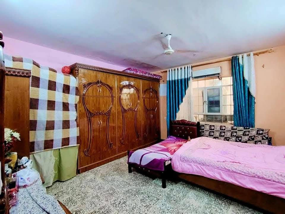 دار للبيع المساحه ٢٠٠متر بلتصنيع طابو ملك صرف للاستفسار اكثر الاتصال ع الرقم ‏‪***********‬‏العنوان الانتصار مقابل مستشفى حمادي شهاب
