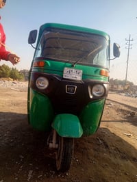 تكتك للبيع موديل 2022شهر 7  تكتك كفاله  رقم الهاتف 07777945764 مكلف بل...