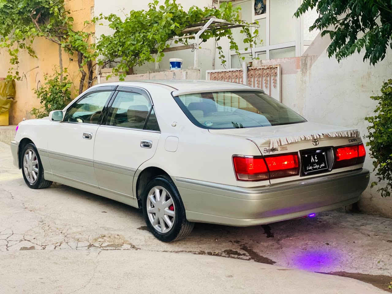 مەلیکە ٢٠٠٣ موس موس
D4 بچوک
کۆدی بۆ کراوە بارکۆدی وەر گرتوە✅
 ٢ دوگمە
یەک کوشن کارەبا
پەردە بیلادی
شاشە
برێک بەستراوە وەک شەریکە
پێشو دوا کامل بیلاد کریستاڵە بێ چاڵ و شوخت 
شوێن موسەکانی بۆیاخە لەگەڵ یەک پارچە بۆیاخی یابانە
پێشو دوا کەپش بێ دەعم و لێدراوی
تەبریت ساردو گەرم جامەکانی هەڵگیراوە 
کامل کارەبای مەزبوتە
گێڕو مەکینە بە شەرتی ١٠٠٠ فیتەر
کامل ئەشیای ناو سنوق بیلاد سپێری لۆک
سەیارەکە دووەم دەستە لای خۆم تا بڵێی پاکو جوانو بێ مەسروفە
٥٢ گەڵا و معامەلەیەکی برایانە

***********
*********** السليمانية, العراق
