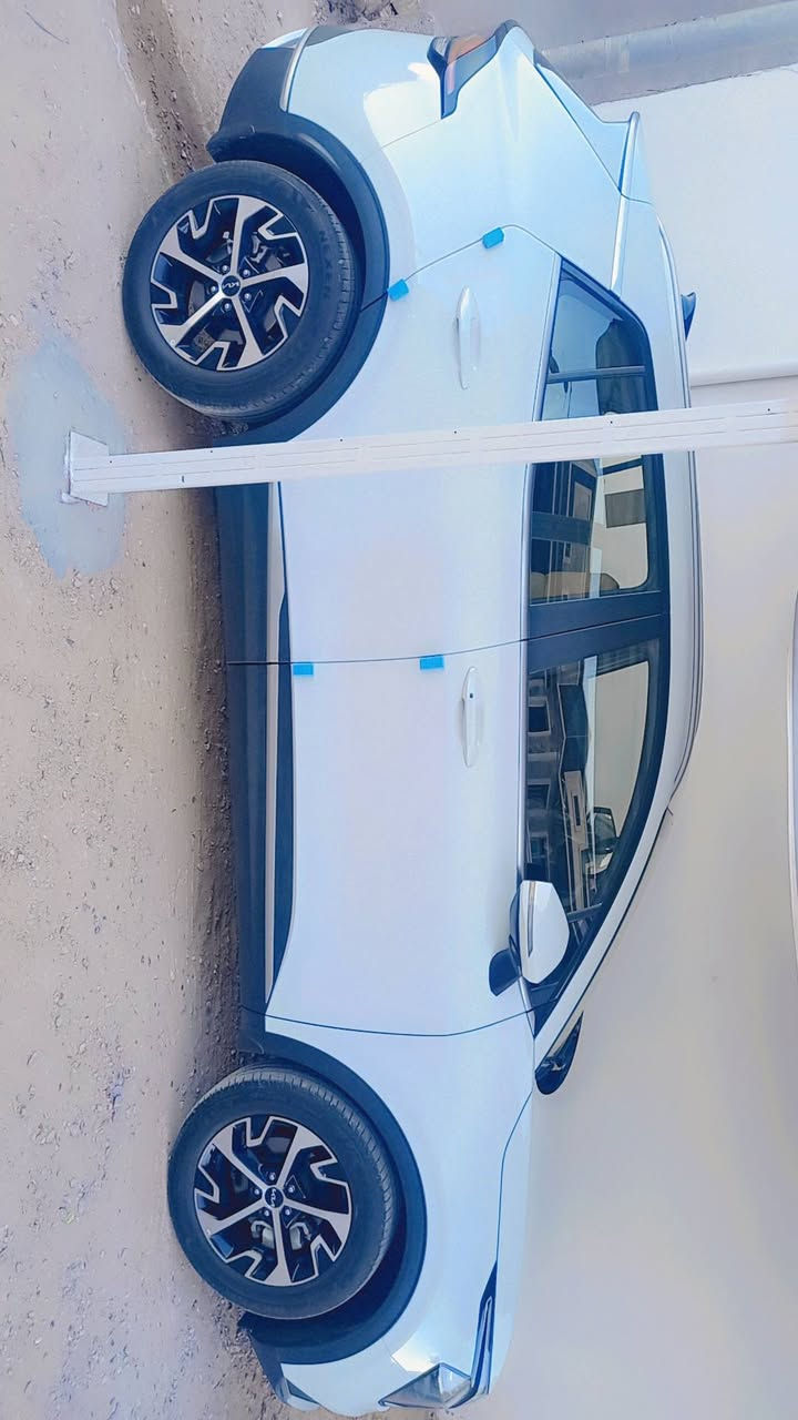 السلام عليكم.
سبورتج خليجي ٢٤ وكالة نم ماشيه ٢٩ اربيل باسمي مكفوله من عدا بارد اصبعين طارف الجاملغ. 
السيارة جديده. 
السعر ٢٢٢
***********
