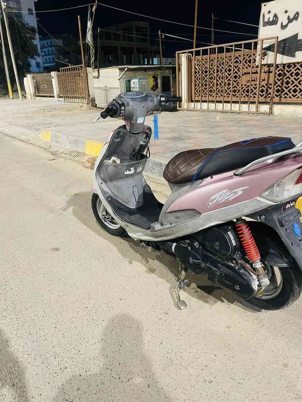 ماكس منغولي دراجة نضيفة شوفها كدام عينك ماتخسر شي عليها زوج تواير جداد مكينة مامفتوحة ناعمة كلش الدراجة السعر 875 وبيها مجال الموشراي لاتعبني وضل بس تعامل❤️


**إذا كنت صاحب هذا الإعلان وتريد حذفه لأي سبب، رجاءا أرسل رسالة إلى الدعم الفني**