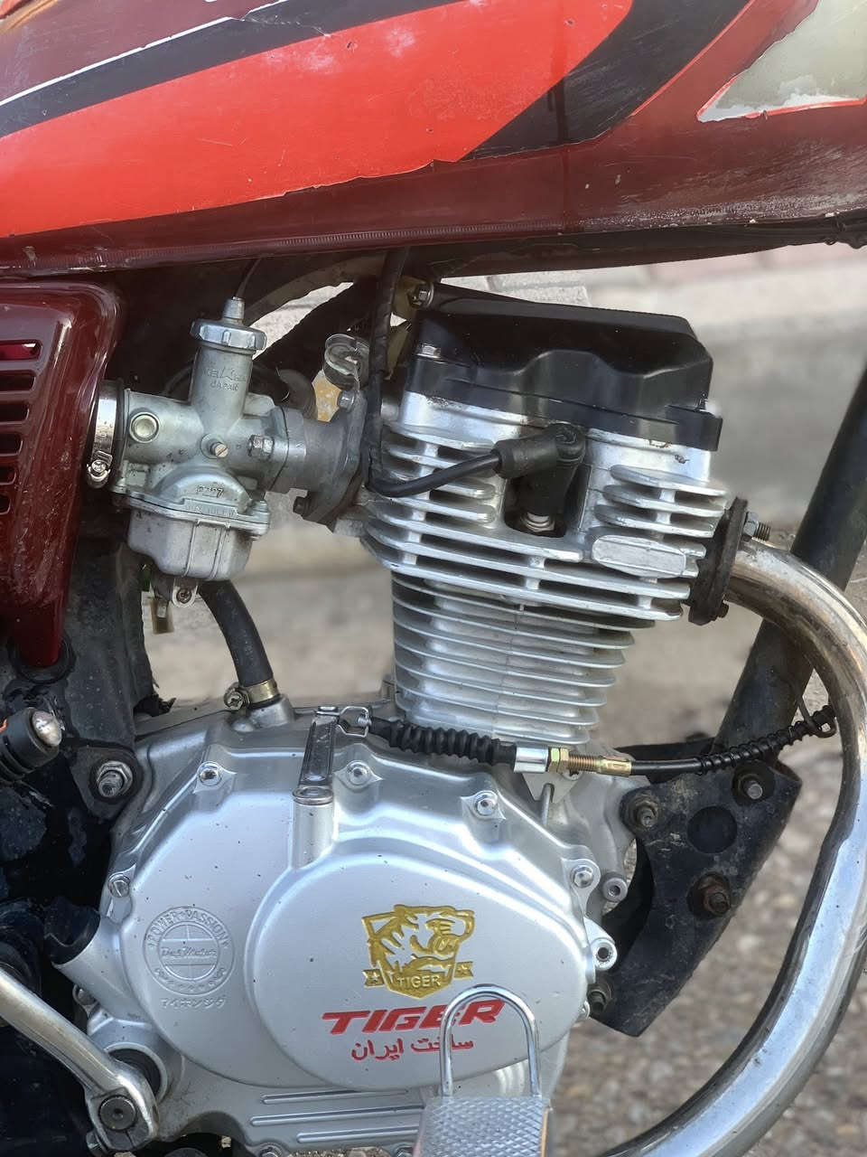 سلام عليكم ماطور تايكر موديل 2021محرك شرط لاصرف ولابخار ولا صوت كهربائيات كلها شغال اي عيب مابي سعر 350بي مجال للطيبين مكاني كركوك راس دوميز رقم ***********
