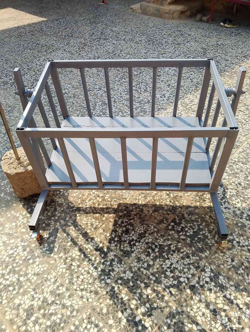 معمل السلامي لعمل كافة المناقل والكواريك والاعمال الفنية ***********
