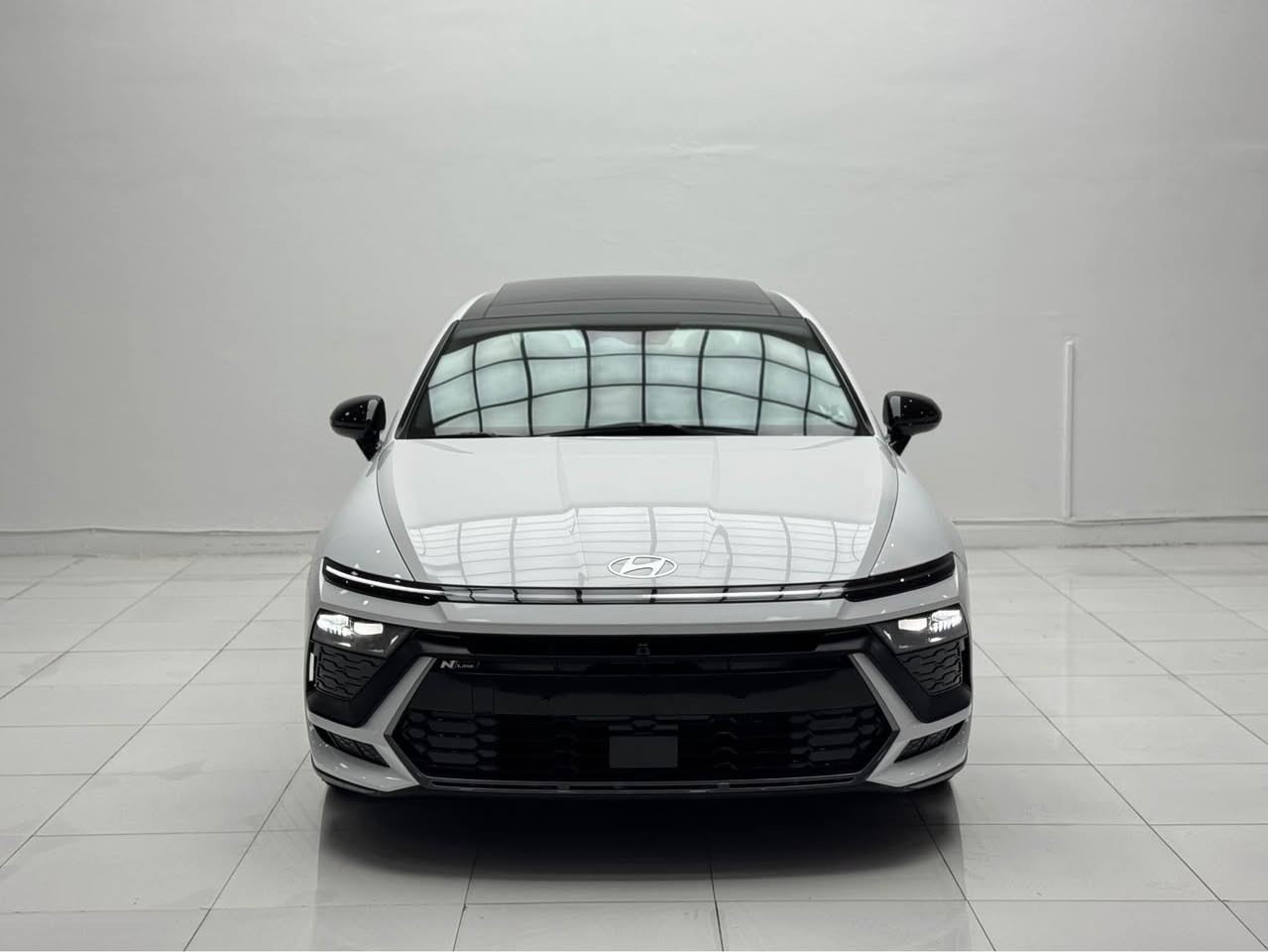 السلام عليكم

للبيع :  هيونداي  /  2024  /  سوناتا

المواصفات: 🔥 N LINE 🔥

الضرر : شبر صبغ بالجاملخ

السيارة بدون رقم تترقم شمالي

السعر : 23,500$

للاستفسار : ***********

عنوان السياره : أربيل شارع 100 معرض فجر الخليج أربيل, العراق
