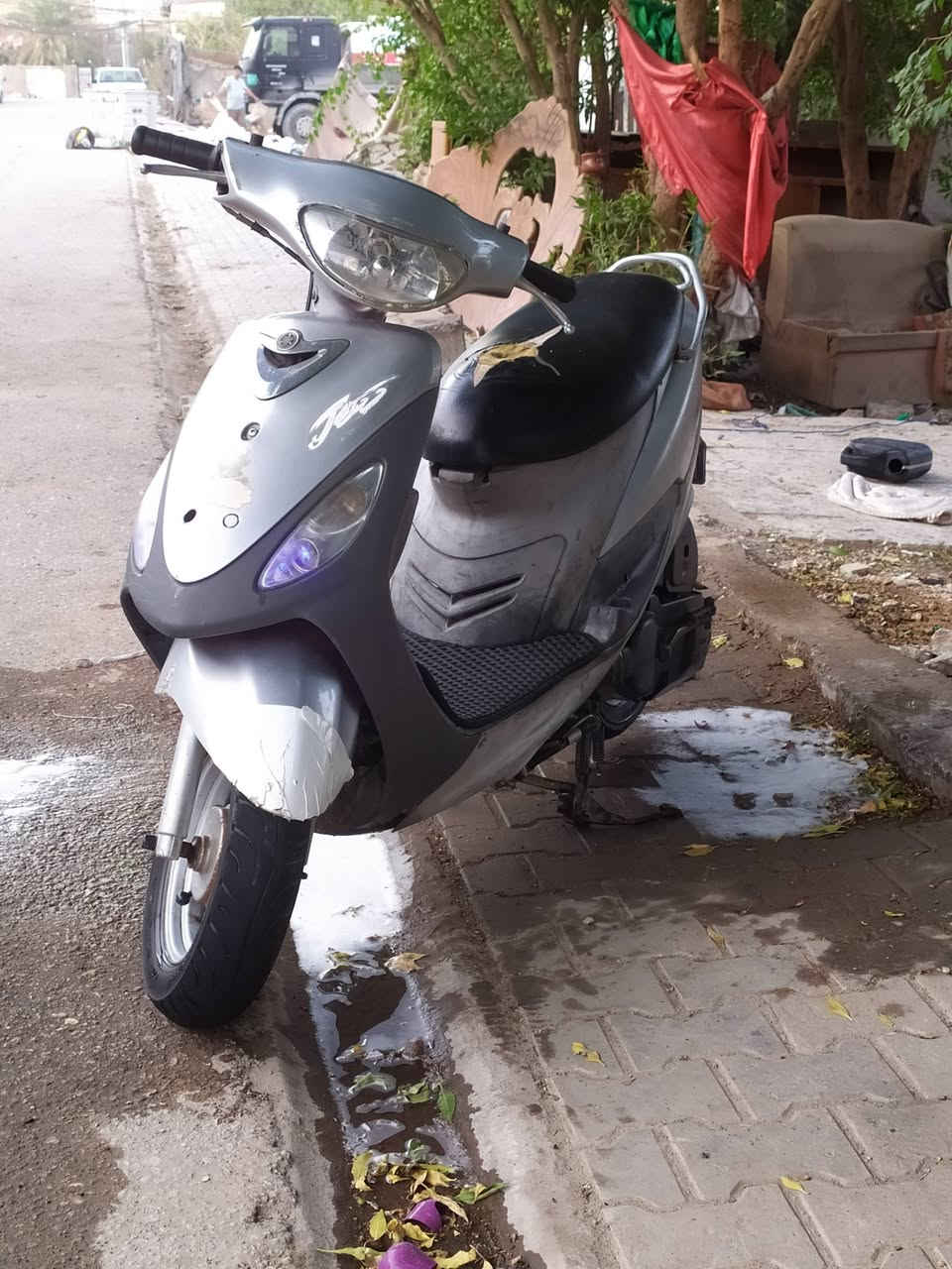 السلام عليكم دراجه للبيع ماكس منغالي دراجه صار لها ثمانيه اشهر منزلها دراجه برغي مع عازلها محرك ما مفتوح شلعه معدل مكان النجف حي ميسان تفاصيل على الخاص وهذا رقمي***********👉🇯🇵🛵2️⃣0️⃣0️⃣3️⃣
