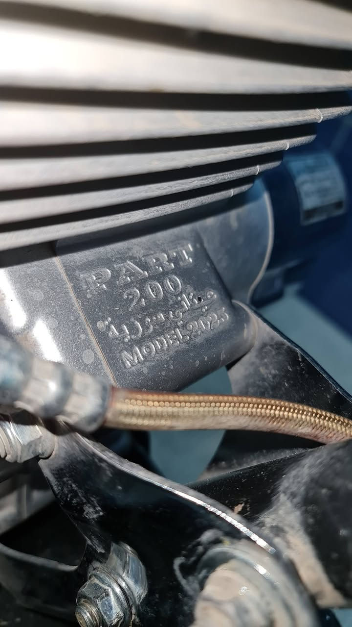 بارت عنتاني سوري الأصلي مديل 25 منفس اصلي ماكينة كبس تايرات جدد السعر٧٧٥ الف ***********
