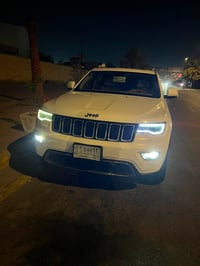 جيب لاريدو موديل 2019 خليجيه بيهه 3 قطع صبغ او قبل شهر بدلت كازكيت يعن...