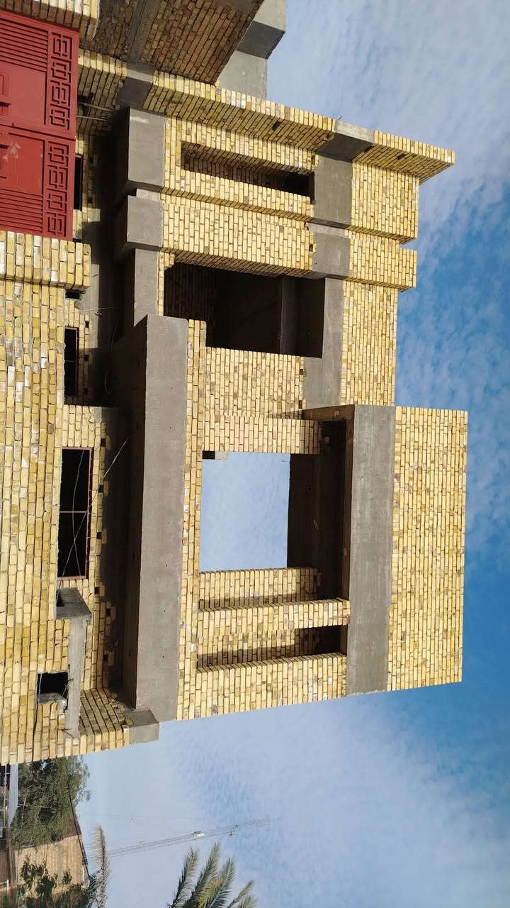 مستعدون لكافة اعمال نجارة القالب للصب الكونكريت وبسعار مناسبه نشتغل باالاقصاد وعل الا سكان عملنا واسط قضاء الحي  ***********حيدر

