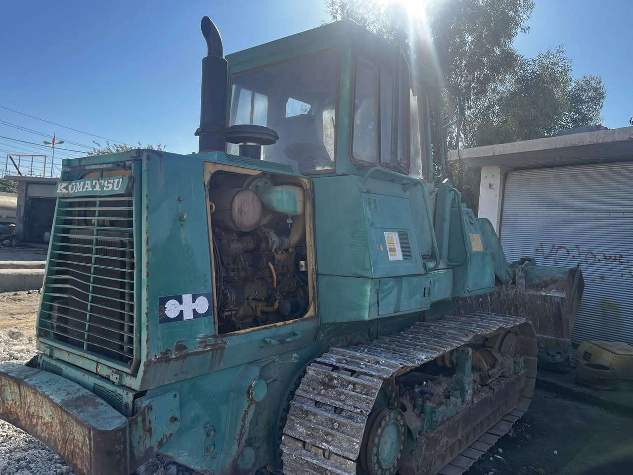 شفل کۆماتسوو للبیع حجم ٦٠ محرک و کامل جاهز 
***********
