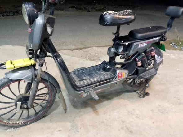 السلام عليكم
باسكل شحن للبيع 
نضافه فول 
مستخدم قليل 
بطاريات 4
سرعه 100
للستفسار 
***********
