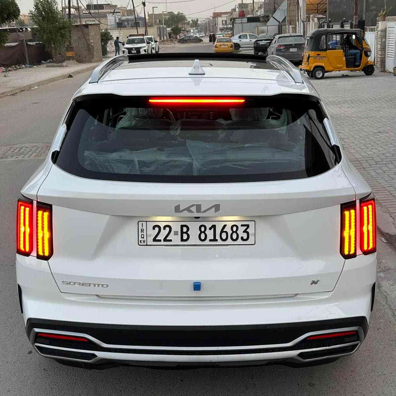 السلام عليكم🔰

سورنتو 2023 خليجي 
 ماشيه 57 كيلو
  

بانوراما 

بصمه 

بصمه ابواب 

تشغيل عن بعد 

شاحن واير ليس

كشنات كهرباء 

جنطه شفط كهرباء 

حساسات اماميه وخلفيه

رادار امامي وخلفي 

شاشه اندرويد اوتو وكاربلي 

سايد بريك بصمه 

تبريد ٣ قطع منفصل

نظام نزول منحدرات 

بردات خلفيه

وباقي المواصفات المعروفه

السياره خليجيه بيه رش بنيد والباقي مكفوله كير محرك حداديه ايضاً مكفولات واستخدام شخصي  

  بالعافيه عل ياخذها

مكان السياره بغداد الدوره

السعر 270وبيها مجال

*********** بغداد, العراق
