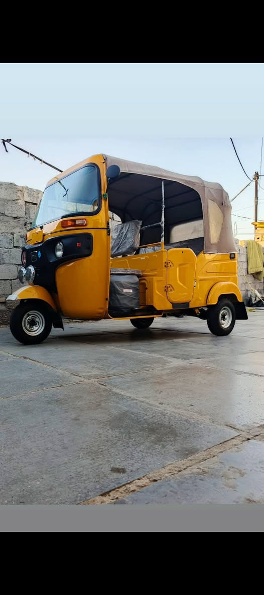 سلام عليكم تكتك مضلع للبيع ٢٢شهر١١ مكان بغداد ***********
