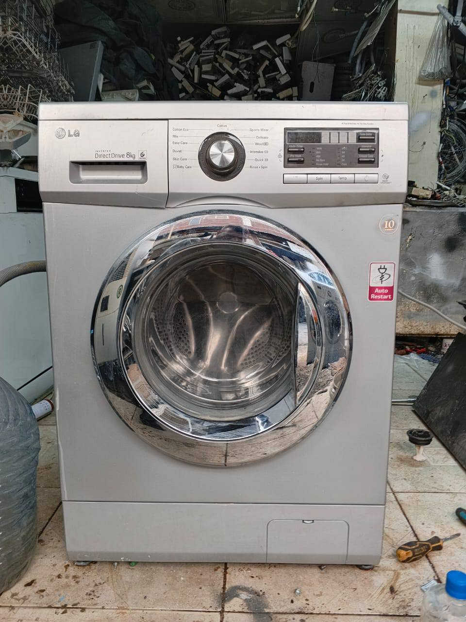 غسالات اوتماتيك نظيف وشغال. مستعمل
ماركة ال جي شاشه عريضه
شاشه عريضه 
شغال 100% 
ضمان ع التجربة اقتصادية
السعر 200
غسال ال جي باب علوي 
تغسل لحف بطانيات
16كيلو وضع شركة بلادي كلشي
ماطور انفرتر تنظيف عميق
السعر 200
للاستفسار والحجز 
*********** واتساب فقط
يوجد توصيل مجاني داخل اربيل أربيل, العراق
