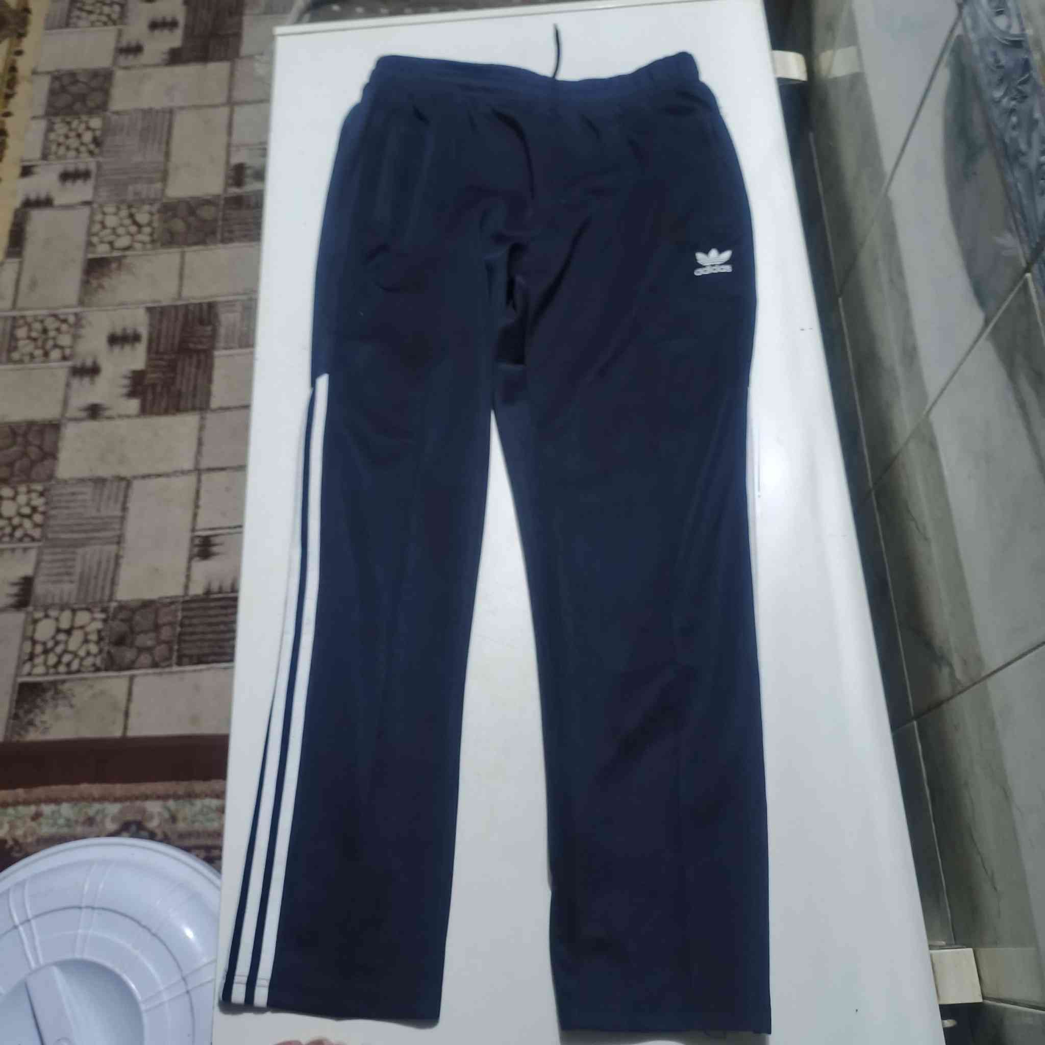 بجامه رجالي ماركه عالميه اداداس ماركه تلبس وزن من 5 إكس تلبس وزن من ١٠٠ إلى ١٢٠ كيلو سعرها مع التوصيل ٣٥ الف الشراي يتفضل خاص قطعه راقيه جدا و ماركه


**إذا كنت صاحب هذا الإعلان وتريد حذفه لأي سبب، رجاءا أرسل رسالة إلى الدعم الفني**