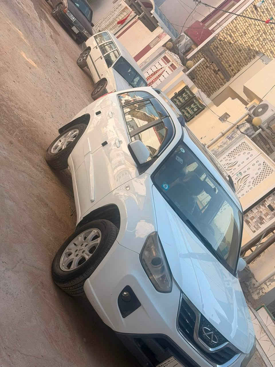تيكو موديل 2012 مكفوله بيها تصليح خياس فقط بدون ضربه وفتح تبديل 
كير كهربائي فول مواصفات مكفوله كير ومكينه وحداديه وتبريد دواخلها جديده ماشيه 204 الف رقم نجف تحويل مضمون السعر 47 وبيها مجال 
مكان السياره نجف للاستفسار ***********
