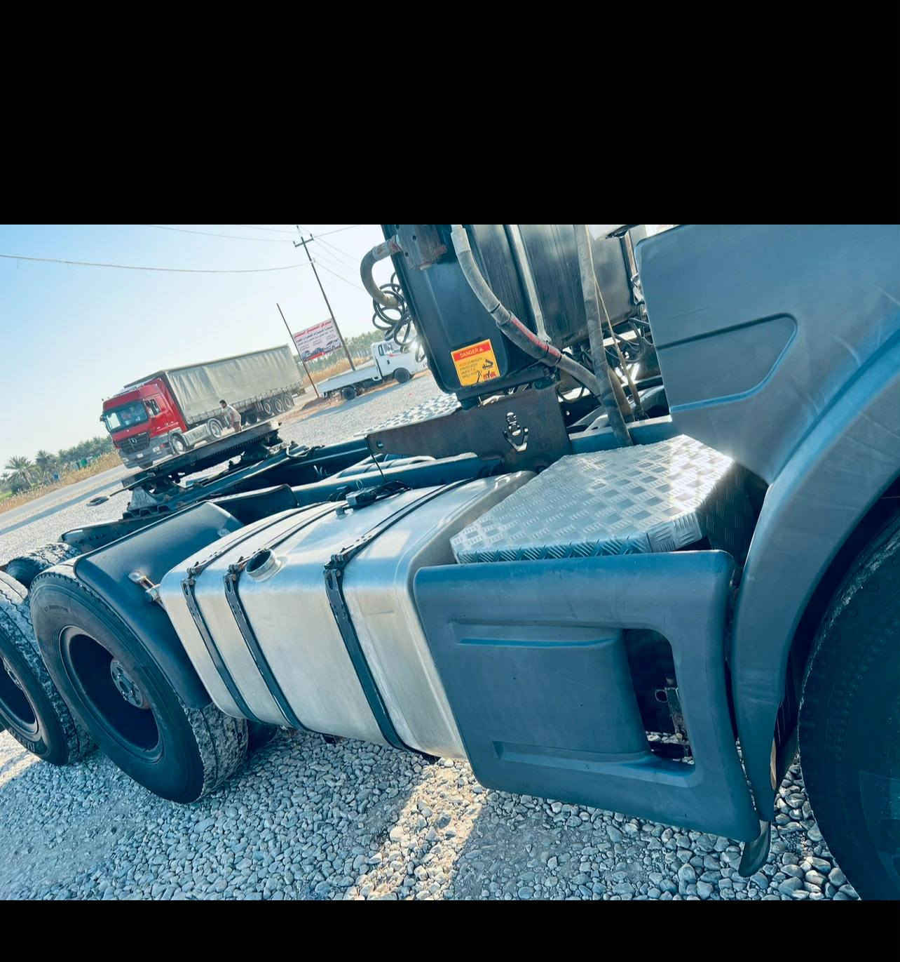 السلام عليكم من رخصة الادمن
اسكانيا راس تريلة سكس ابلادي نساف موديل 2006انجكشن 420 أربع خطوط ابموديلهة رقم ميسان الماني تحويل ثاني يوم مكفولة السيارة وجاهزة للعمل للاستفسار الاتصال على الرقم ***********

***********
