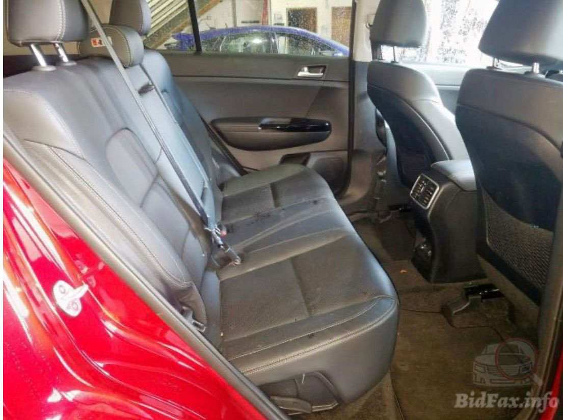 السلام عليكم اخوان عندي كيا سبورتج للبيع موديل ٢٠٢٠ ex فول الفول وارد امريكي  محرك ٢٤٠٠  بصمة ابواب وكشنات تدفئة تبريد وفتحة ورادارات وسماعة انفينكس وجنطة كهرباء وشاحن وايرلس وبعد كومه مواصفات حادثهه جاملغ وبنيد وبيهه قطع صبغ بس ابيعها حزام ماعدا الصندوك مامصبوغ لامتجايه ولامكلوبة 
رايدهه قفل ١٣٥ للاستفسار اتصل على رقم صاحب السيارة  ***********
علما اني مكلف بالنشر
