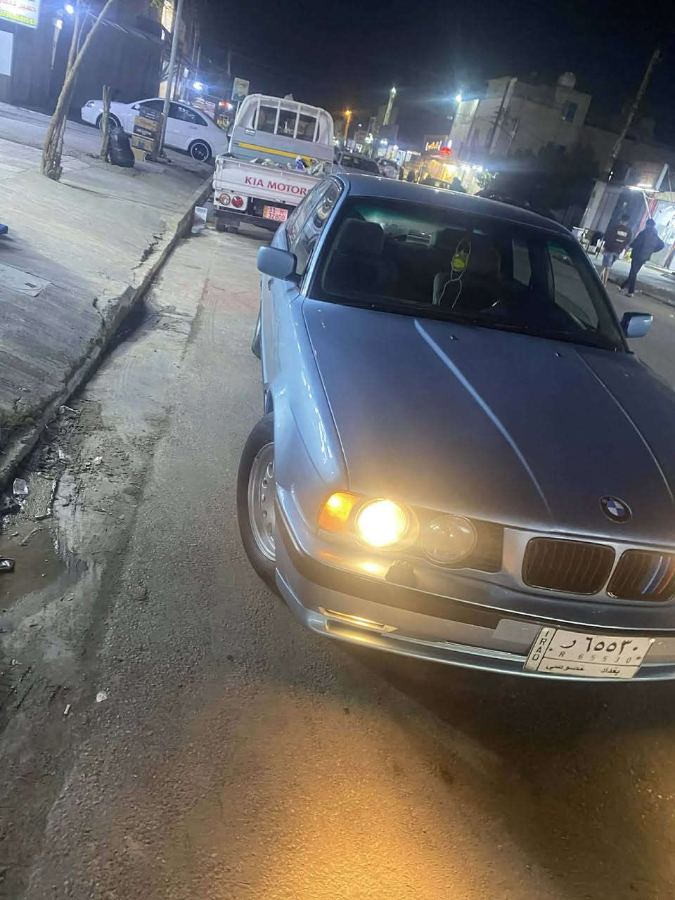 بي ام 525 الموديل ٩٠
وارد ياباني
تبريد شغال
حداديه جديده
تخم تاير جديد
َكير ومحرك مكفولات
صبغ عام جماليه
بيع او مراوس حسب القناعه
الاتصال على الرقم ***********متواجد
