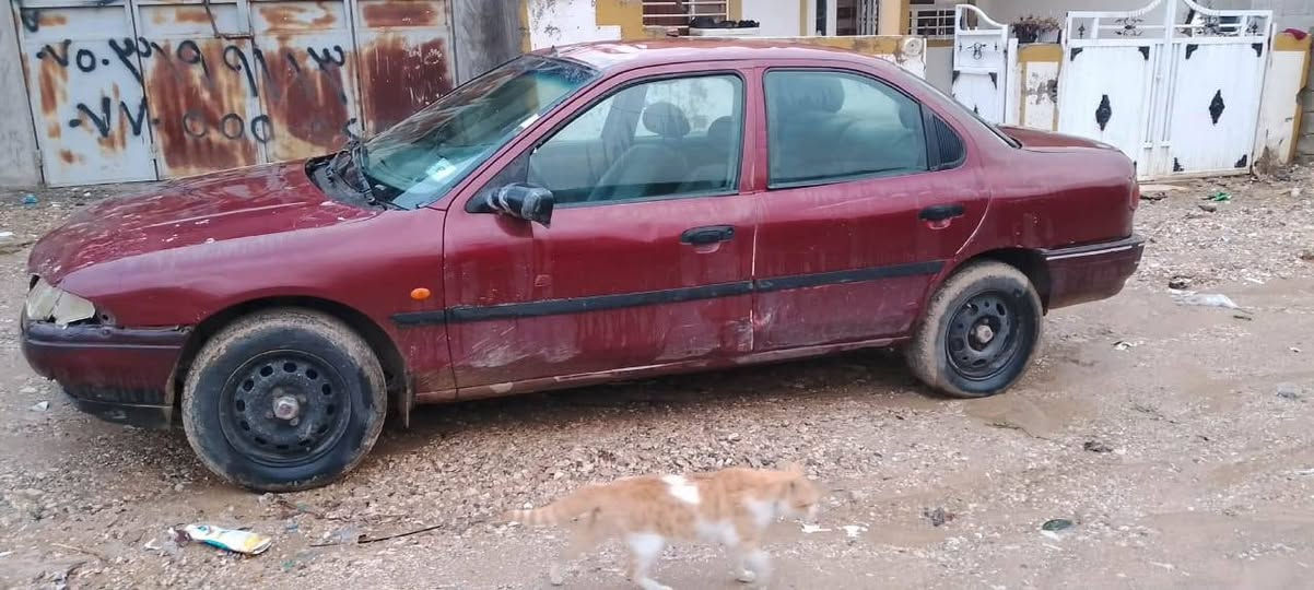 بەناوی خوای گەورەو مهرەبان فۆرد مۆدیل ١٩٩٣ ئاڕم پلاستیکی سلێمانی گێرومەکینەی مازدا ؟ کابلێتەر لایت فڵجە گەرمی تەرجیل بەشەرت بێ تەقەو ڕەقە سەیارەکە بی مەسروفە  تایەو ویلی لۆک پاتری لۆک گیرو مەکینەی هەتا بڵێی مەزبوتە ٦٠ هەزار غرەمەی کامیرای تیایە و هیجی کە بەشەرت بەشەرت  سەیارەکە بەشەرتی هه موو شتێک ئەیفرۆشم سعر ٧ گەڵا قفڵ لەسلیمانیم  سەیارە بە نامەو قەرز نافرۆشم بەس تەلەفون تکایە گەر موشتەری نیت بیزارمان مەکە لەگەڵ رێزم
*********** 
سلێمانی نزیک پارکی هەواری شار السليمانية, العراق
