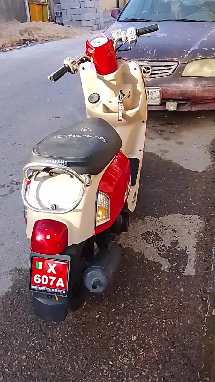 السلام عليكم دراجه بوليس للبيع مديل 2008 مختم دراجه مفتوحه ولفات فقط امكينه حلوه وناعمه وكلشي شقل اشاير سلف لايت عالي ناصي شراي بي خير ويدلل سعر 650وبيها مجال للشراي فقط
مكاني البصره القبله 
وهاذا رقمي ***********
