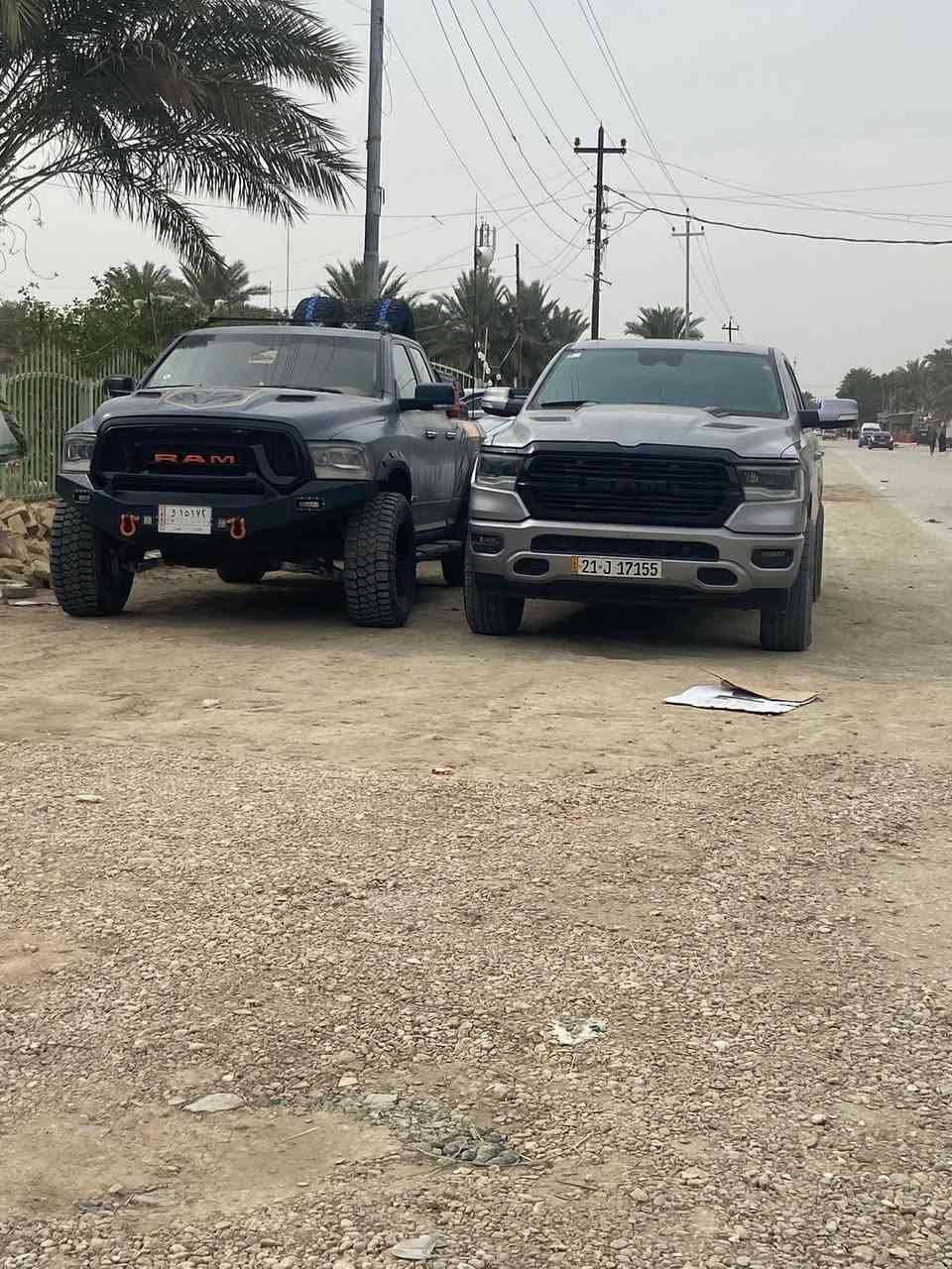 يالله رام ٢٠١٢محدثه ٢٠٢٠بالكامل سياره عليه كت كامل شركت تاب معلايه ٢٠ انج عليه اضفات حلوه من دعميات ثقيل طبلات دبلات اكسل سياره لون رصاصي غير محدد مرشوشه خشن للجماليه قابل للازاله سياره جاهزه مكينه جديده ٤٧٠٠تبريد وياه تخم تاير احتياط ومكينه هم حتياط بيع او مراوس اني حاضر ***********
