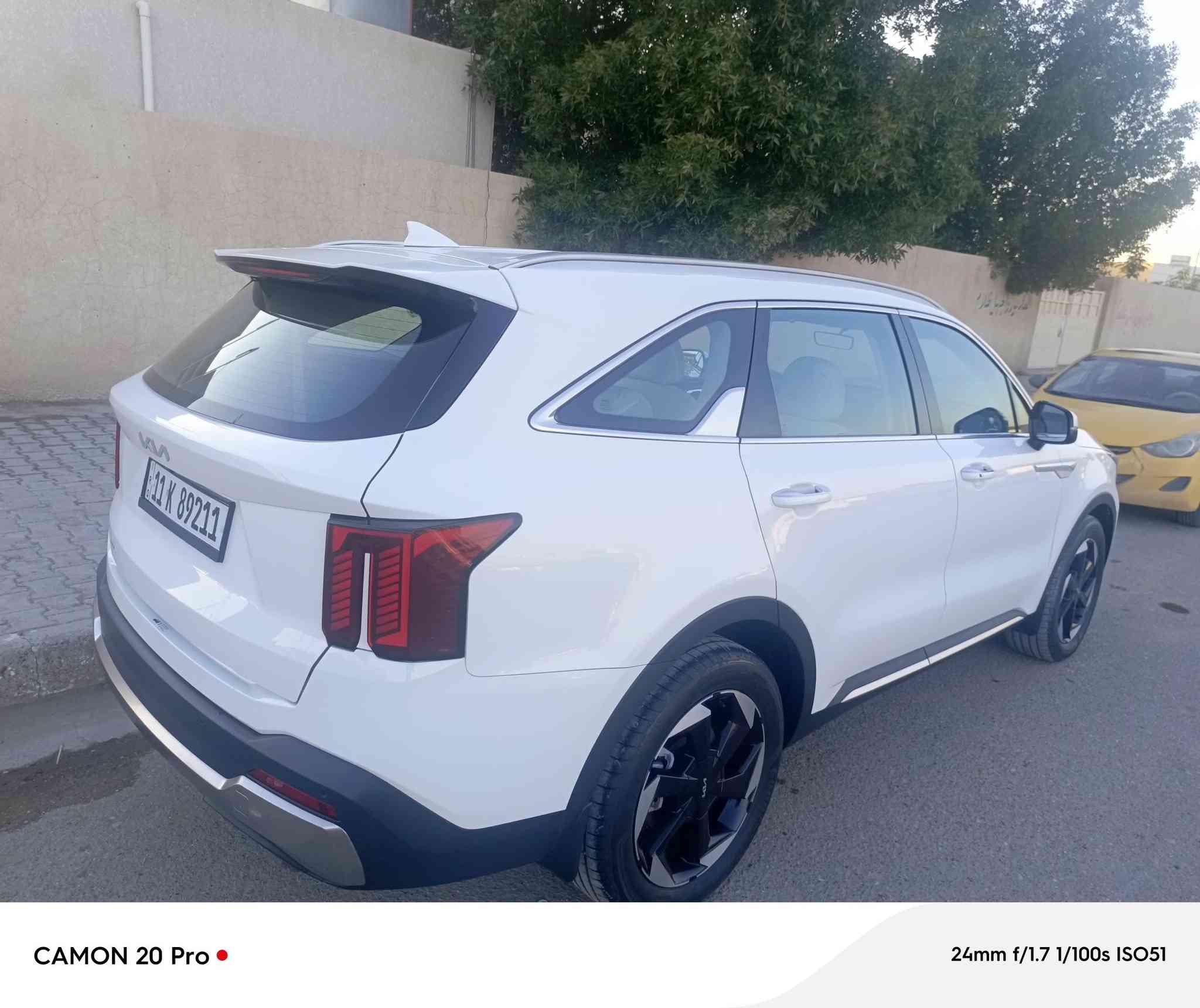 السلام عليكم للبيع سورنتو خليجي كفالة عامة حتى من الشخط ماشية 5000 ستة سلندر السعر 318 بيع او مراوس حسب القناعة العنوان بغداد اليوسفية رقم الهاتف ***********
